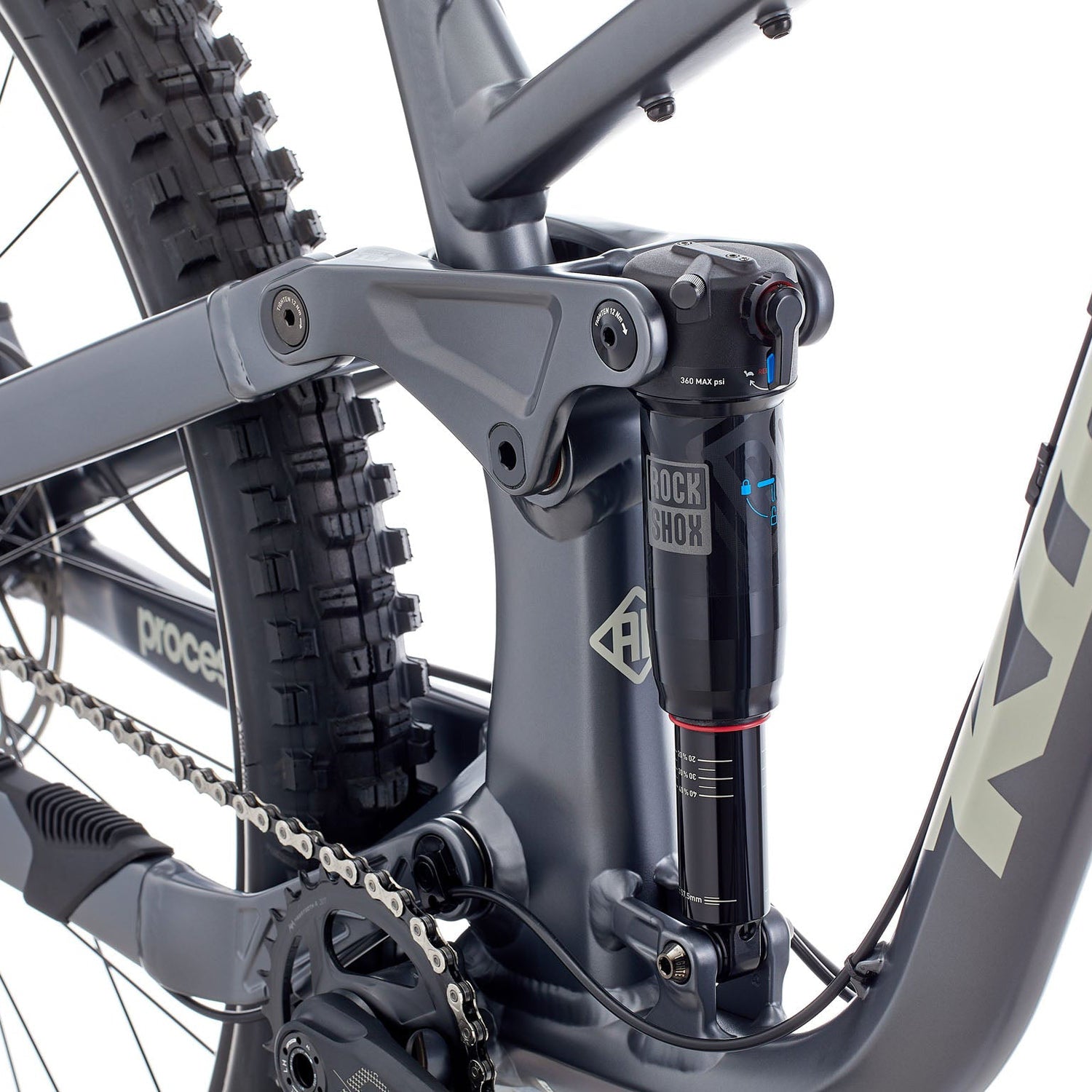 KONA Process 153 G3 - Metallic Charcoal - R29